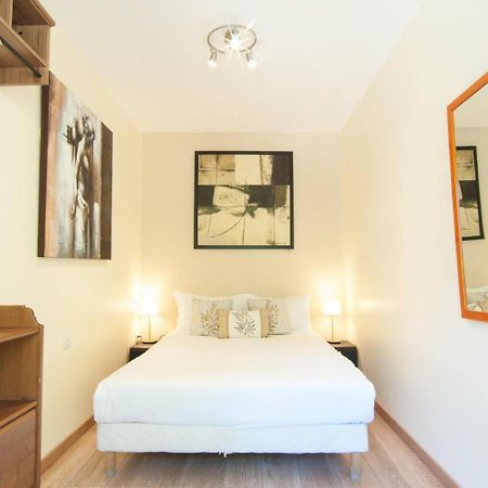 Elegant Apt W/2 Terraces/Mins To Beach & Shops Αντίμπ Εξωτερικό φωτογραφία
