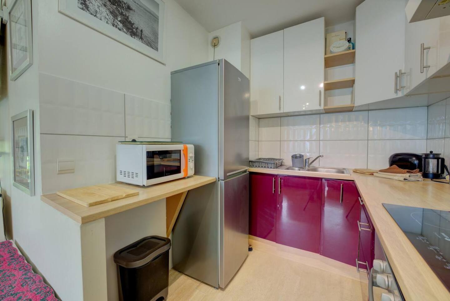 Elegant Apt W/2 Terraces/Mins To Beach & Shops Αντίμπ Εξωτερικό φωτογραφία